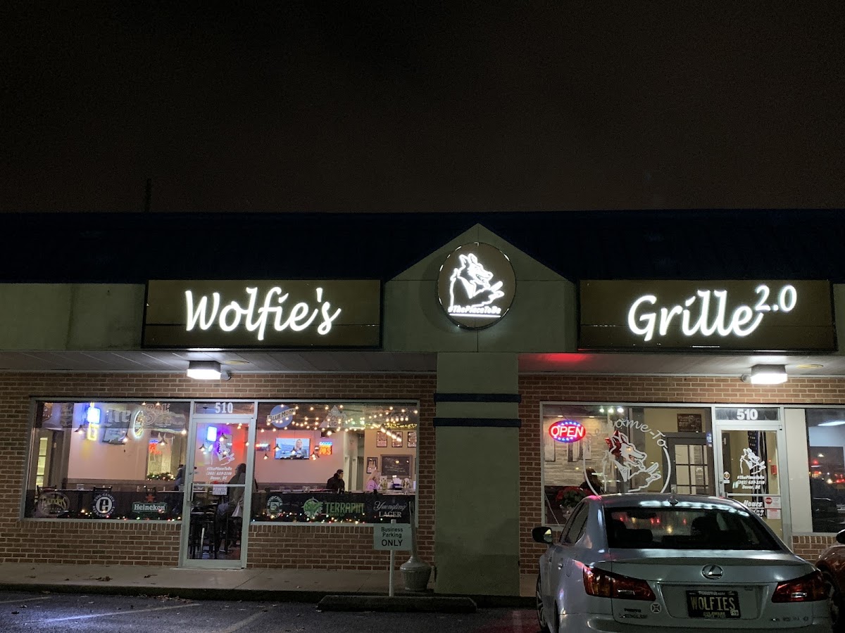 Wolfie’S Grille